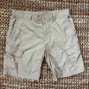 North Face Performance Cargo Shorts (34 Men’s) Beige Tan